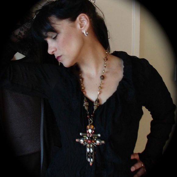 Meet Your Posher - Picture 1 of 2